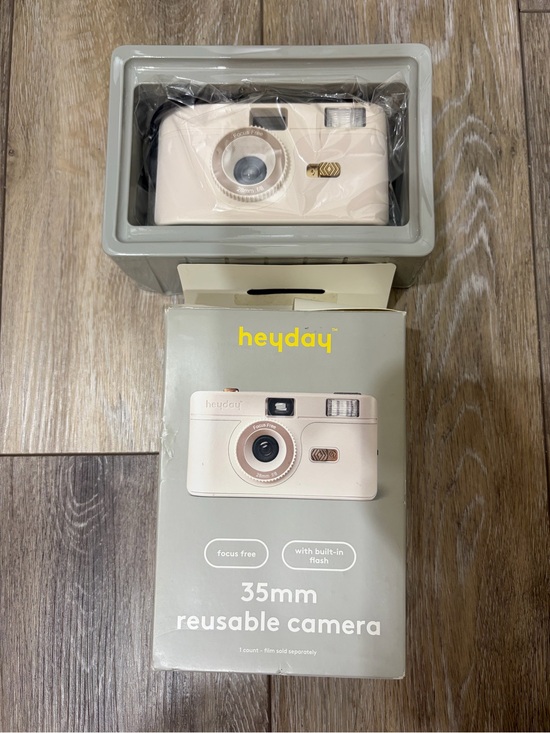 heyday Other - heyday 35mm Reusable Film Camera - Cream
